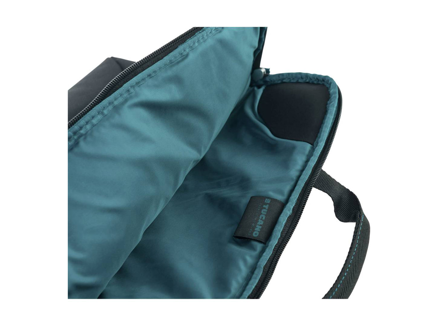 Tucano Smilza Super Slim 13.3-14", черна