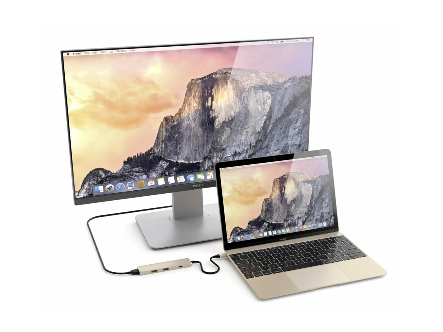 Satechi USB-C Multiport Adapter, в златисто