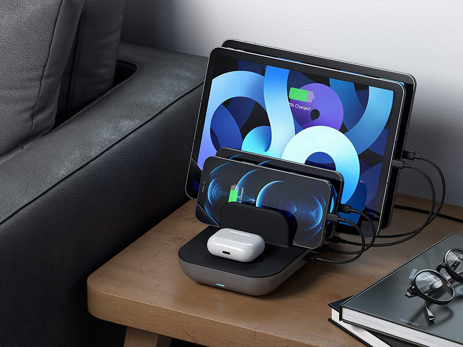 Satechi Dock 5 Multi device charging station with EU plus