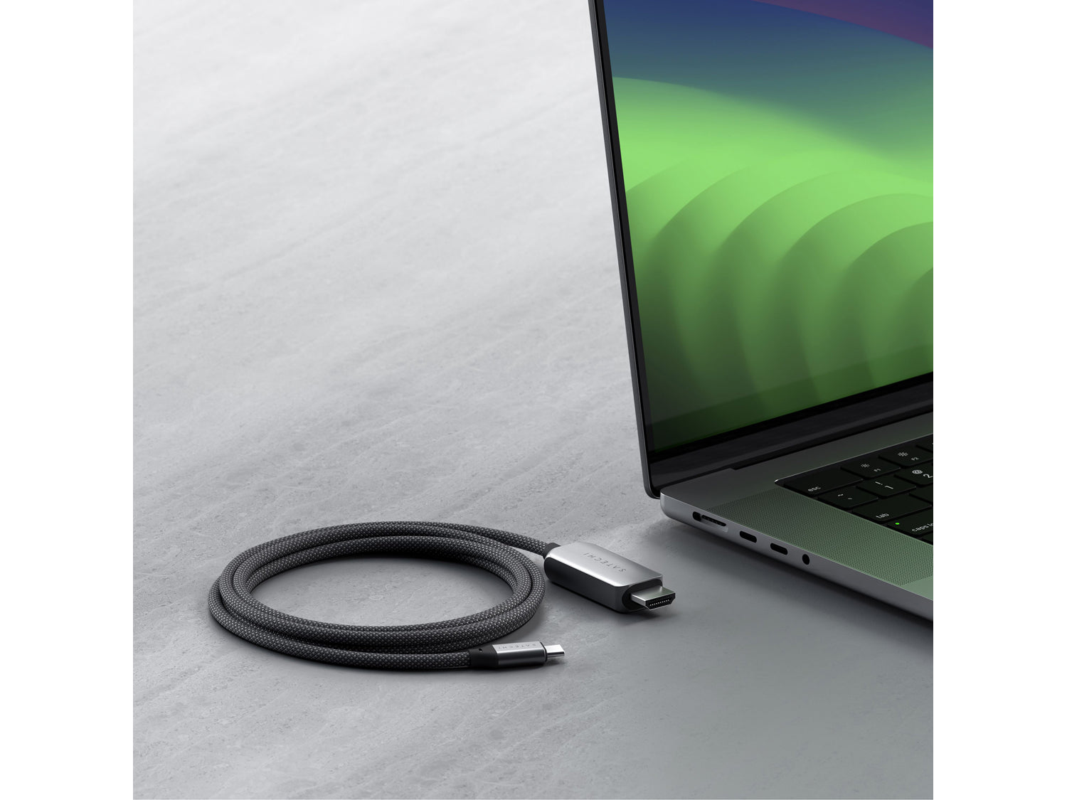 Satechi USB-C към HDMI 2.1 кабел, 8K - 2-метров