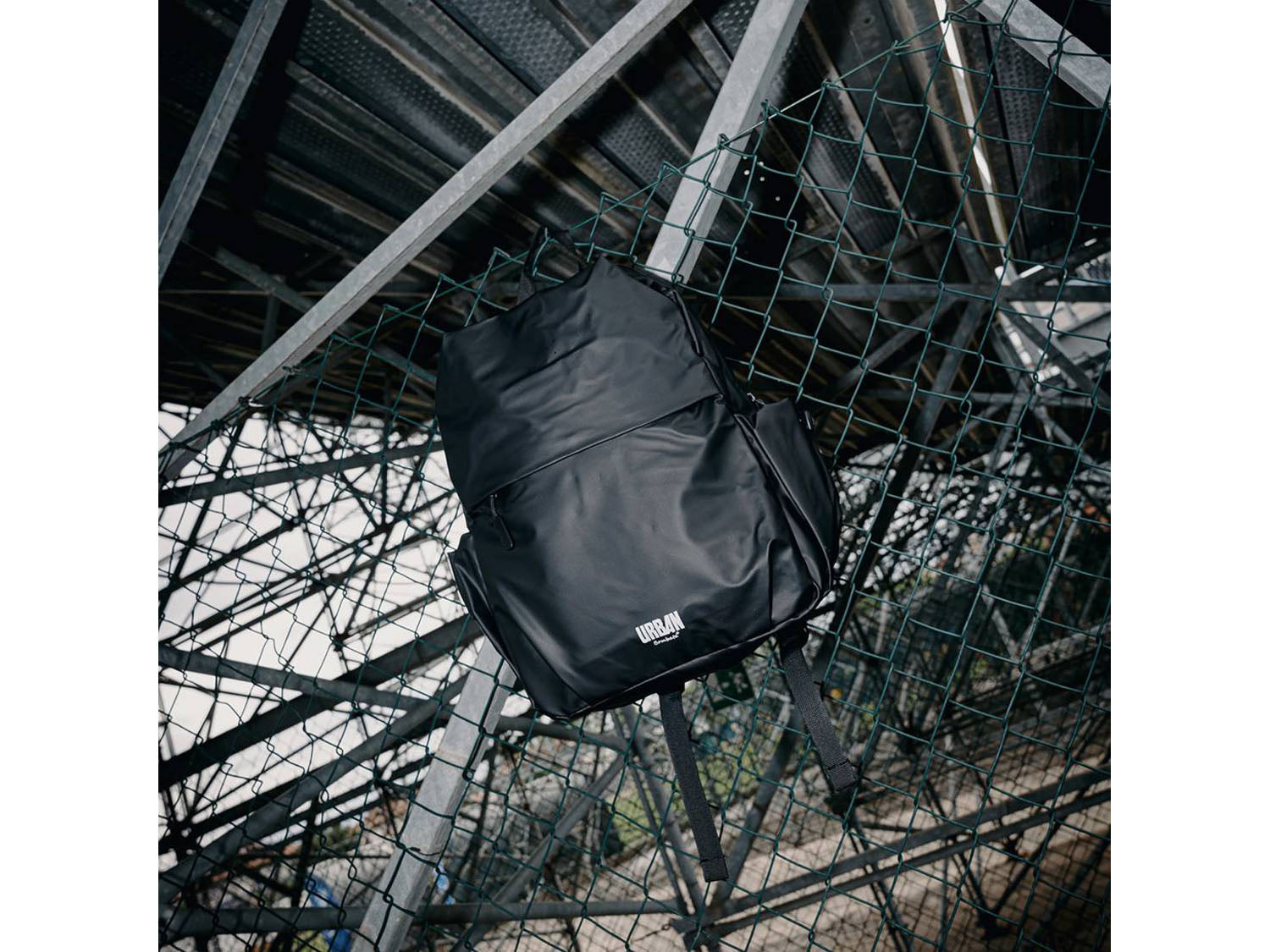 Bombata Urban New York, Black