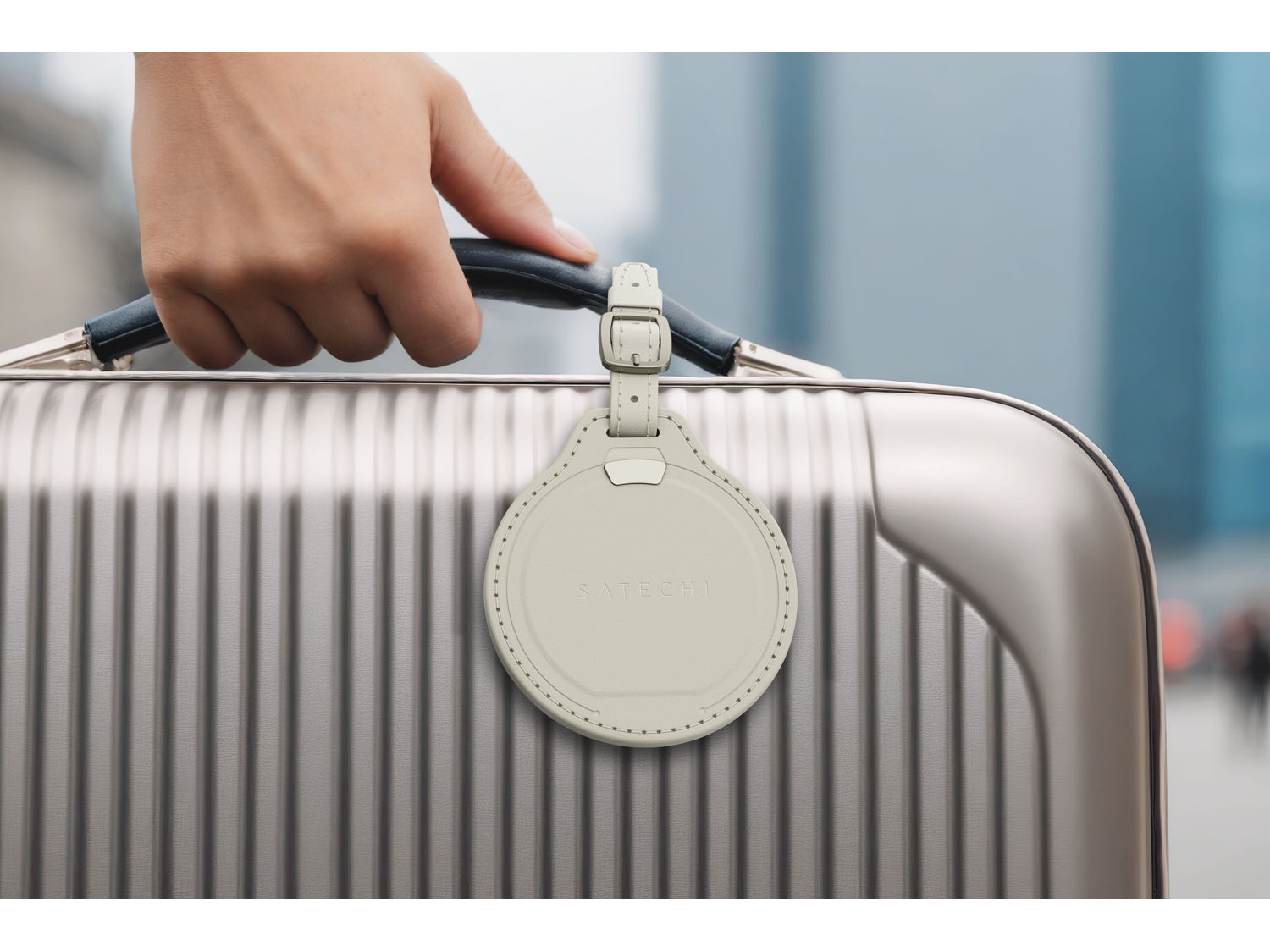 Satechi Vegan-Leather FindAll Luggage Tag - Sand