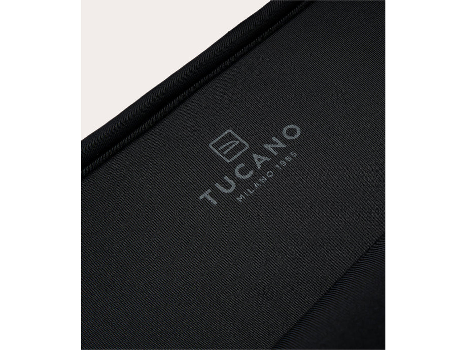 Tucano Velluto 2 16'' черен