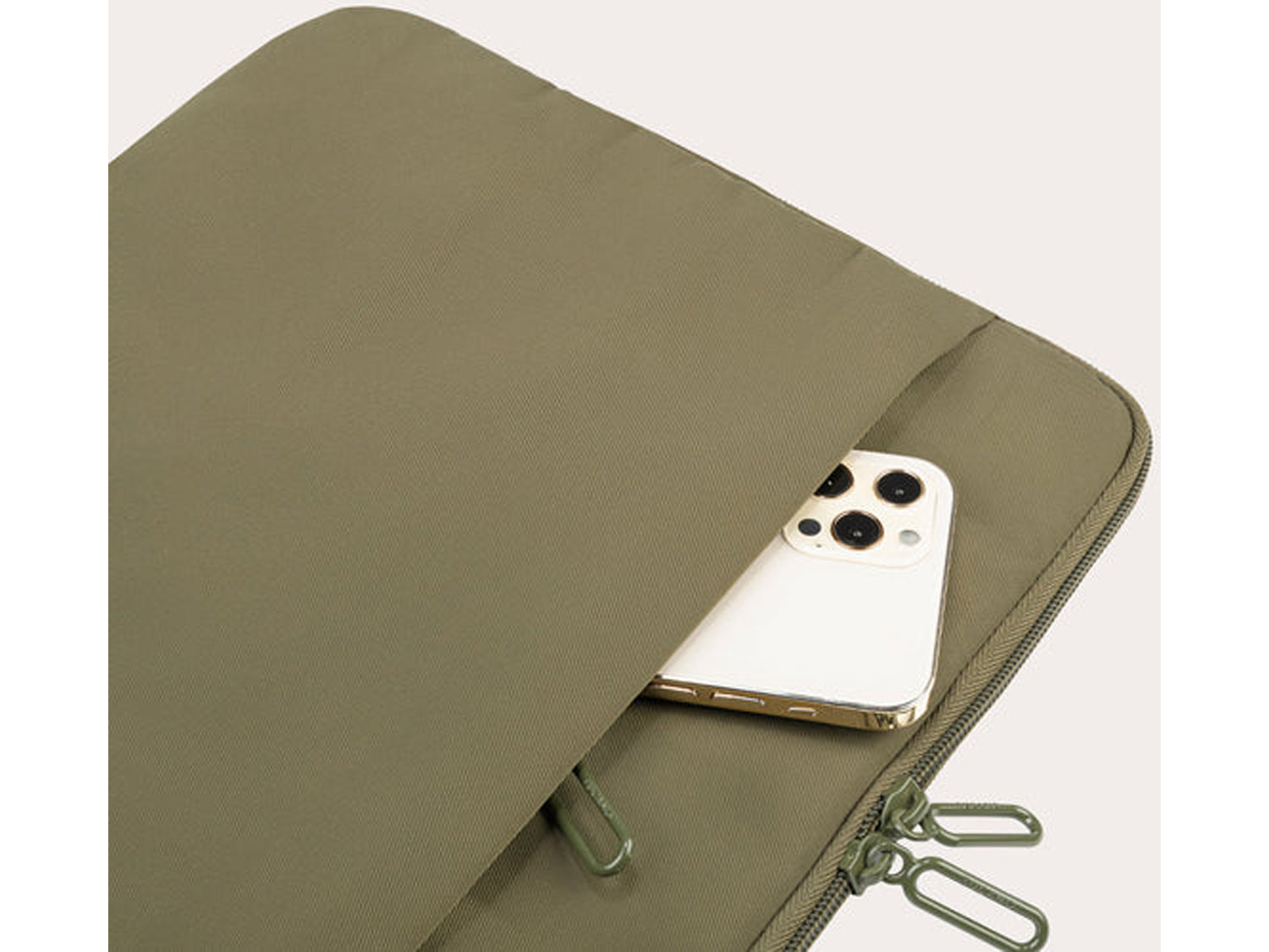 Tucano Sandy Sleeves калъф 14'' военно зелено