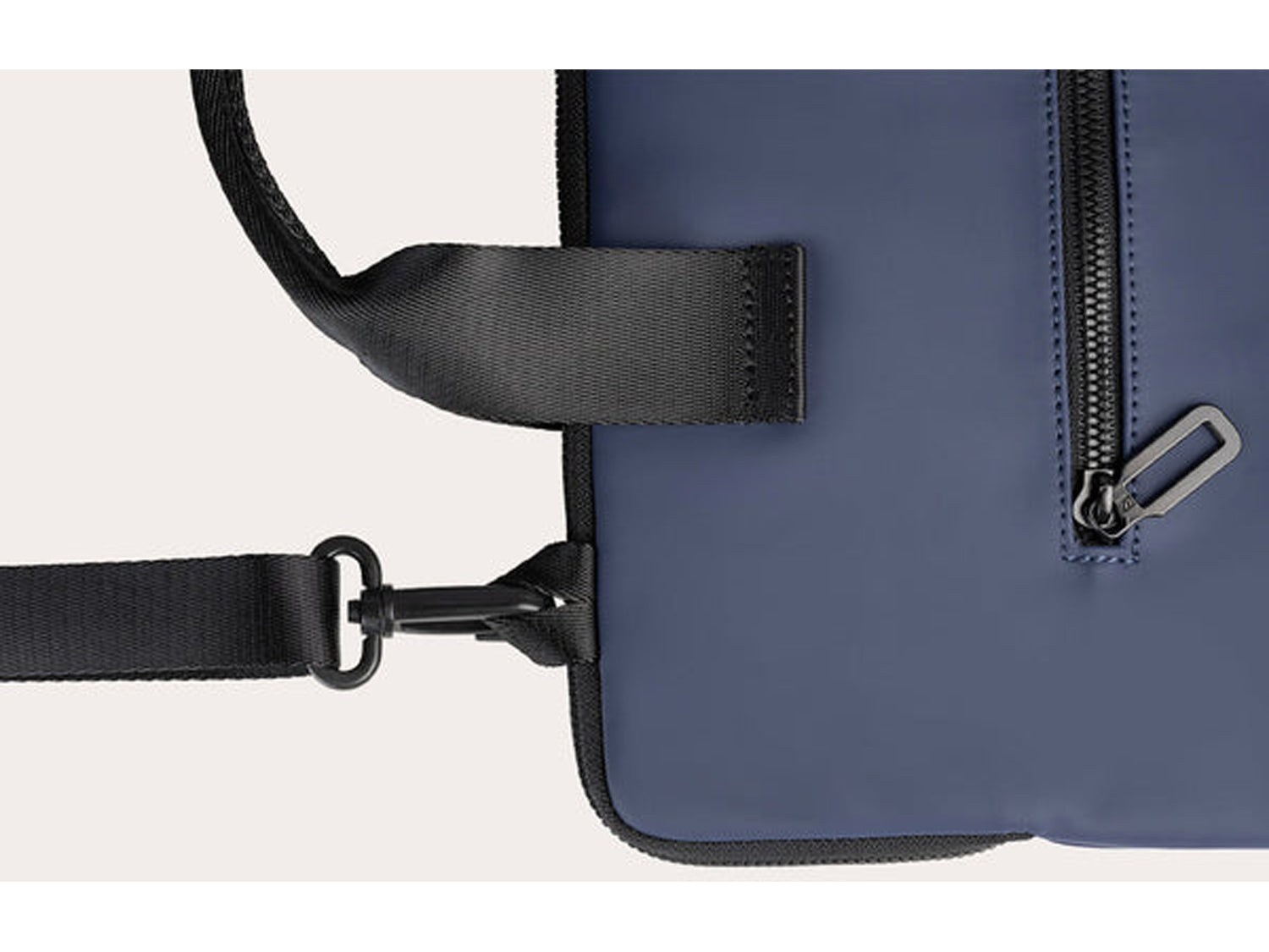 Tucano Gommo Super Slim Чанта 14" синьо