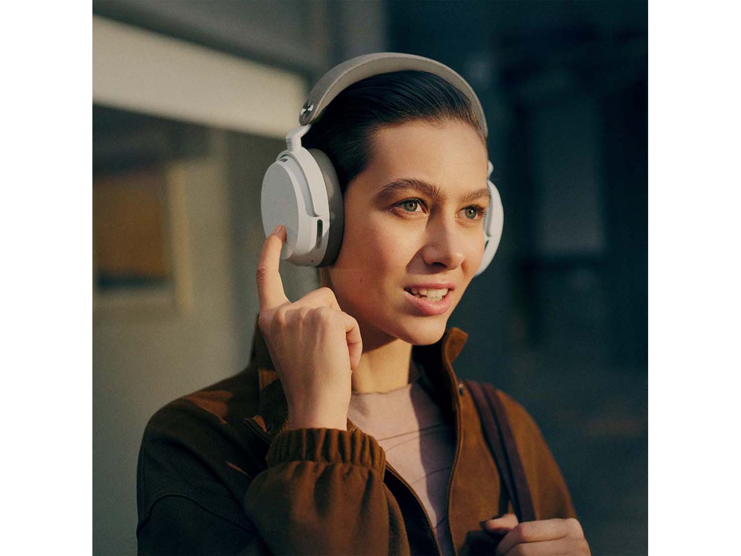 Sennheiser MOMENTUM 5 Wireless - бели