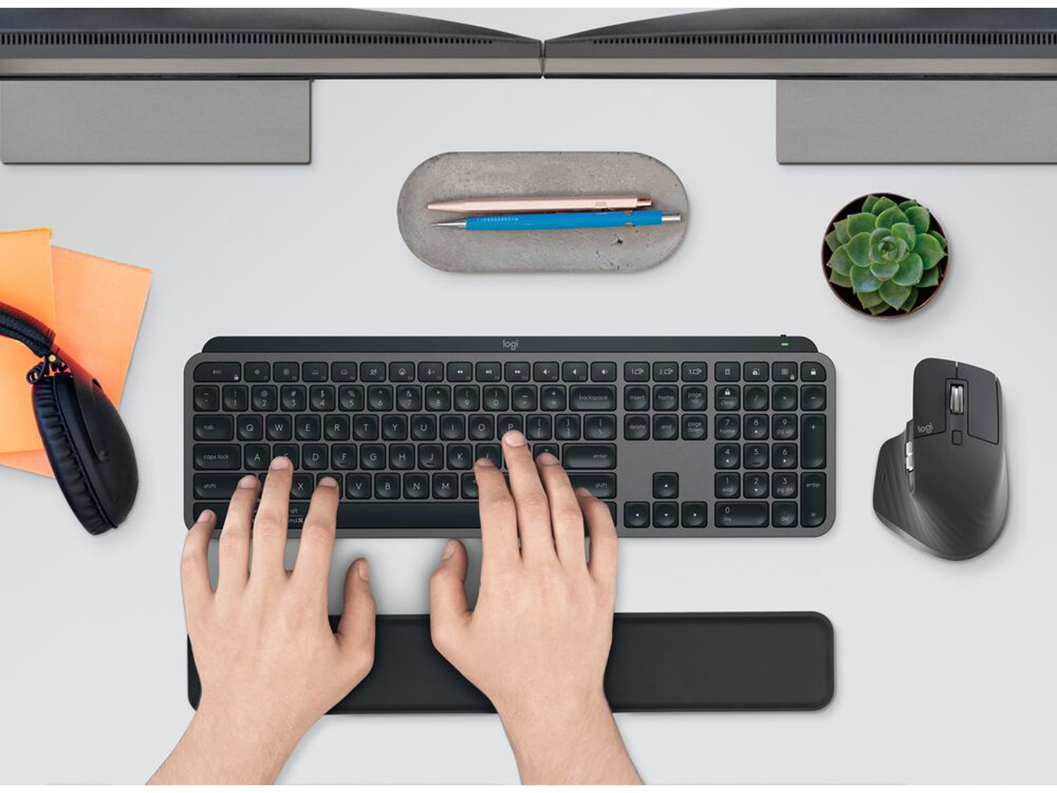 Logitech MX Keys S Combo за Mac, Graphite US International