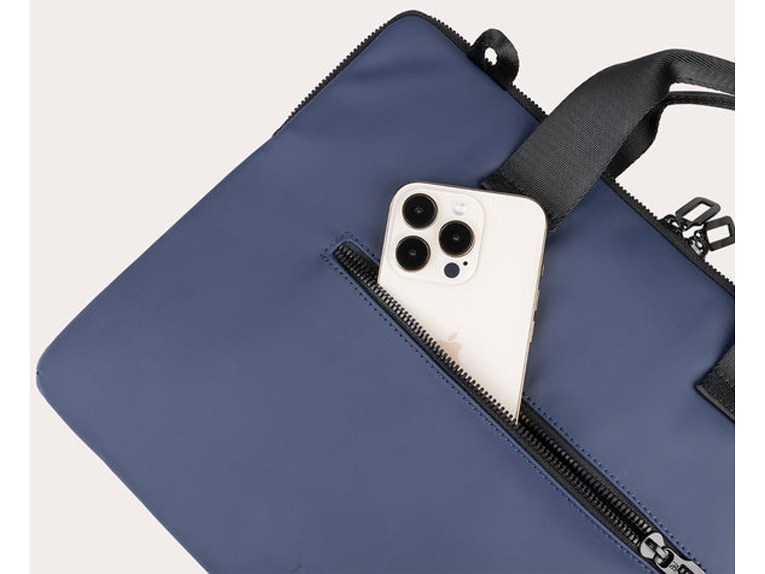 Tucano Gommo Super Slim Чанта 15" синьо