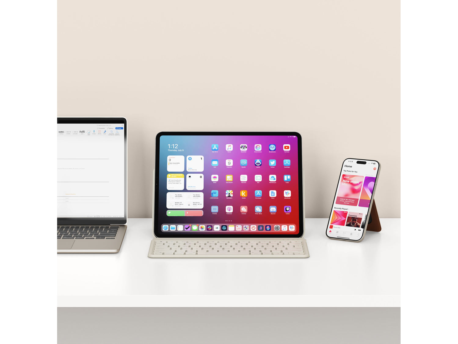 Satechi OntheGo™ Bluetooth Keyboard with Stand, US English - Sand
