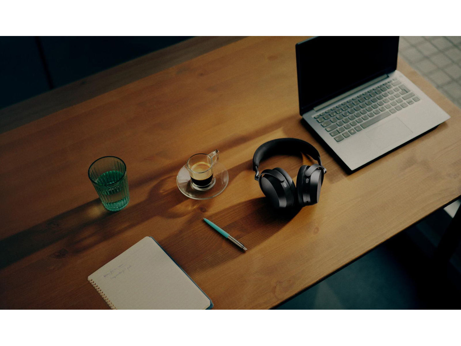 Sennheiser MOMENTUM 5 Wireless - черни